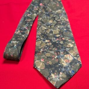 Moth marbled silk tie. Gorgeous!!!